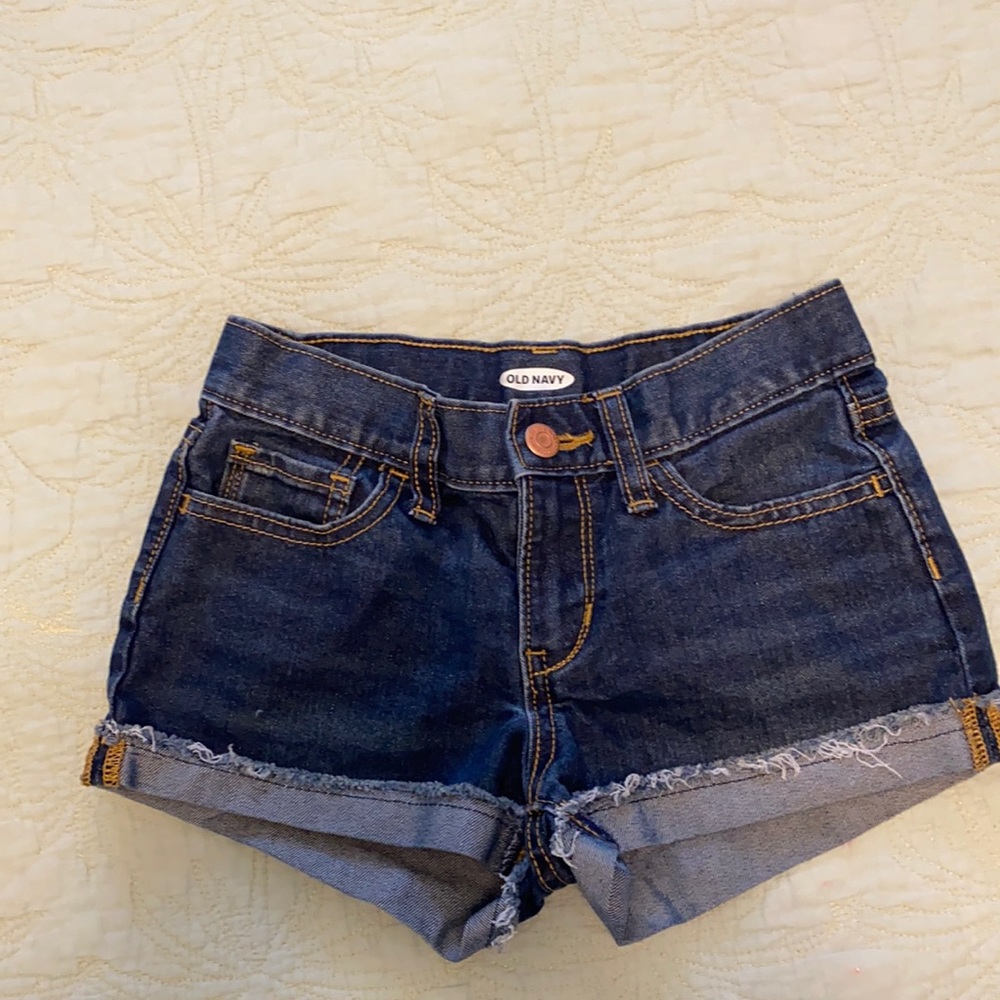 Old Navy girls cutoff Jean shorts size 8